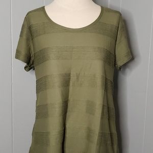 Lularoe Classic Tee